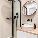 Art Corner - Boutique Artist's Сплит