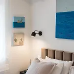 Art Corner - Boutique Artist's Apartament