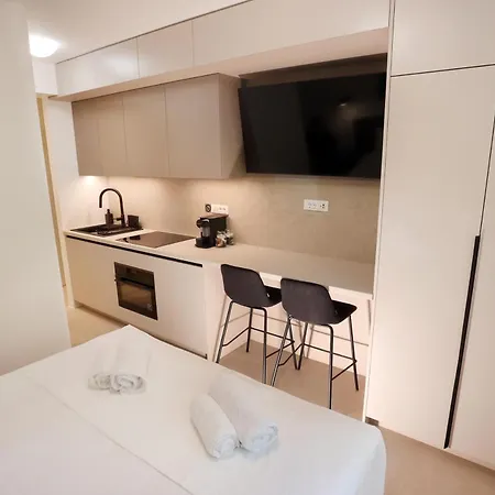 Art Corner - Boutique Artist's * Split