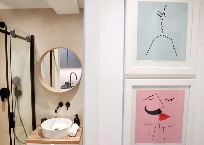 Art Corner - Boutique Artist's Daire *