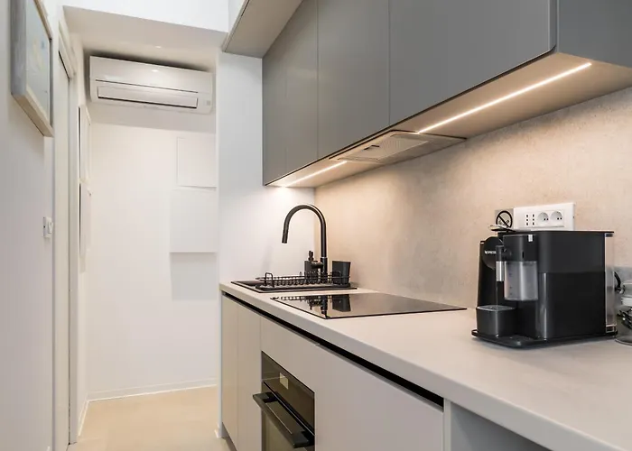 Art Corner - Boutique Artist's * Split